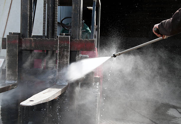 Pressure Washing Brick in Maysville, MO